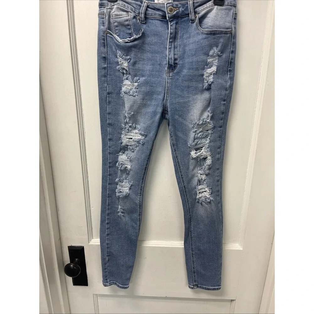 Wax Jean Women's Junior Size 11/30 Blue Skinny Distressed High Rise Stretch Jean